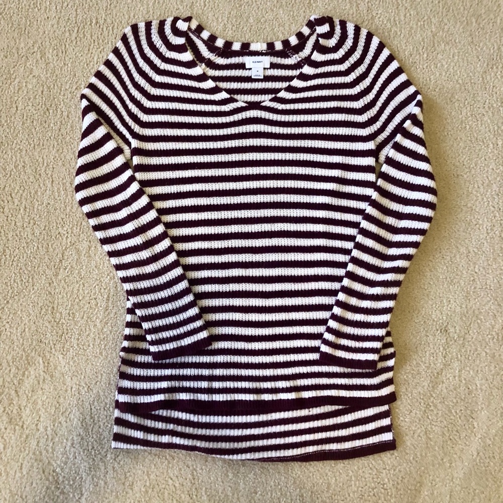 Old Navy Burgundy/White V-Neck Striped Sweater